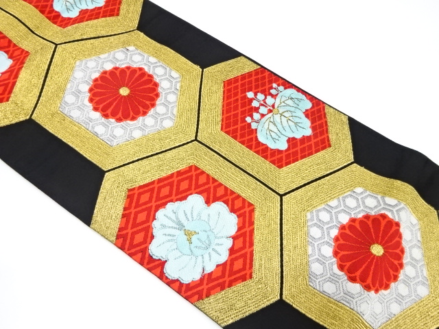 アンティーク　亀甲に菊桐模様織り出し袋帯（着用可）